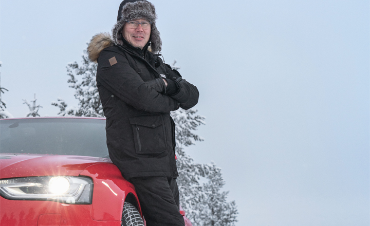 Der Nokian Snowproof P ist eine Kombination aus jahrzehntelangem Snow-how und einzigartigem Formel-1-Know-how Der Nokian Snowproof P ist eine Kombination aus jahrzehntelangem Snow-how und einzigartigem Formel-1-Know-how