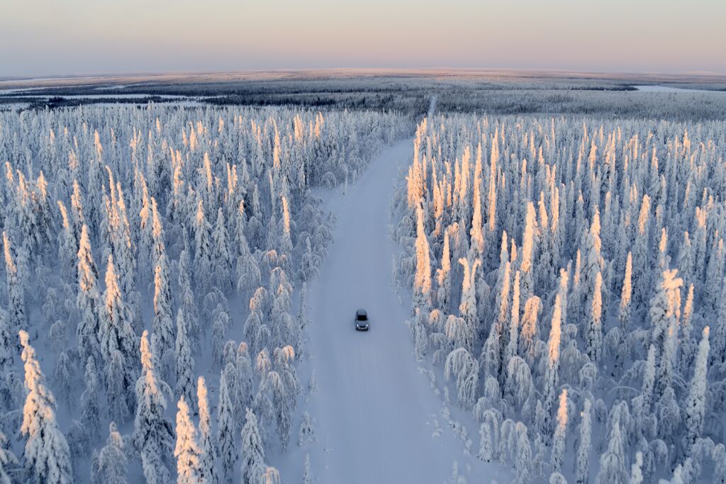 Nokian Tyres Hakkapeliitta 10 - Next-generation safety / Nokian Tyres