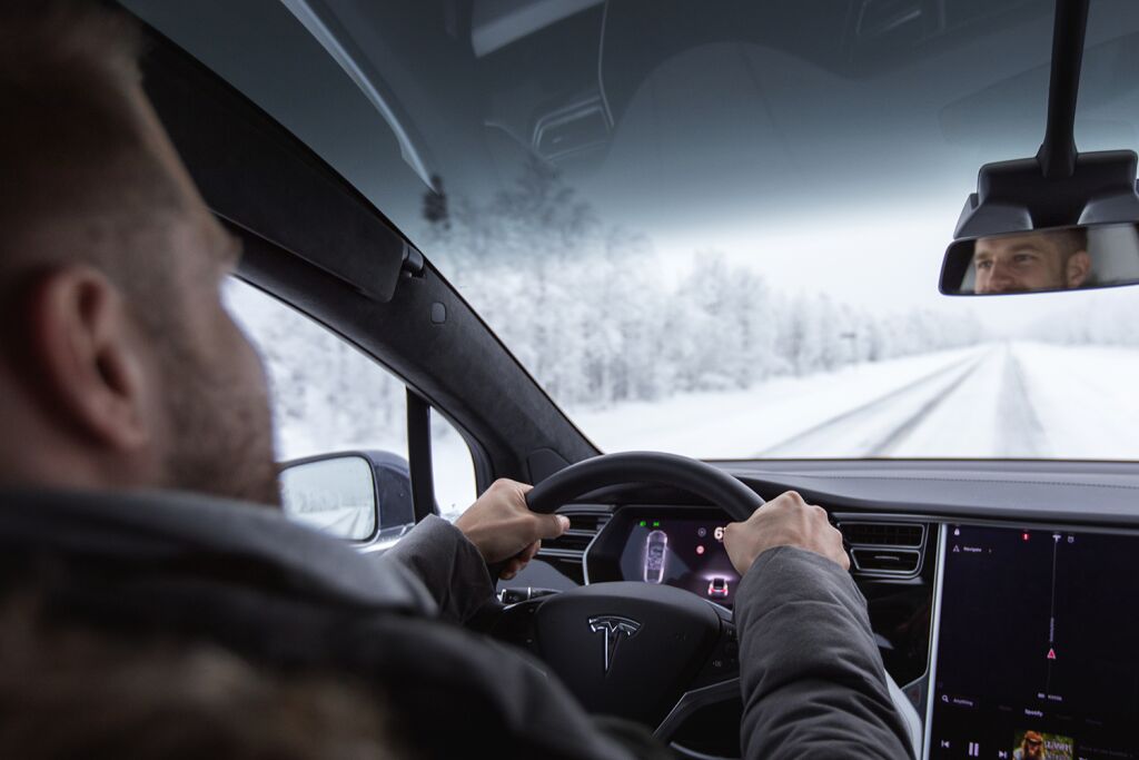 Nokian Tyres Hakkapeliitta R3 - Peace of mind for the Northern winter ...