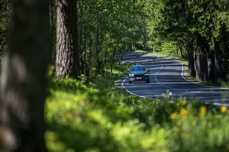 Nokian Tyres announces its Vermont warehouse has gone solar - New solar panels are generating renewable and clean energy